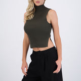 Top tejido sin manga cuello alto