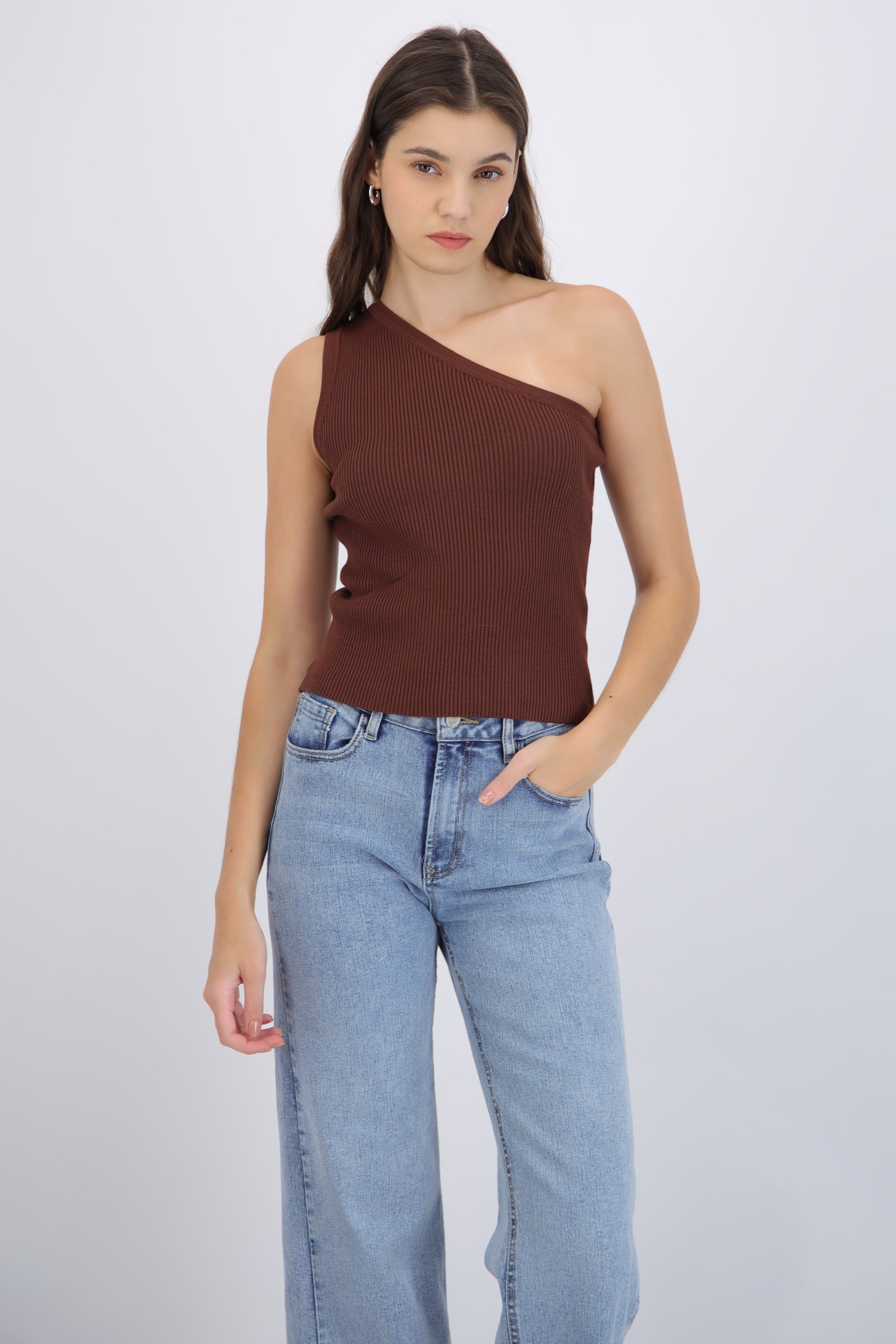 Top one shoulder tejido