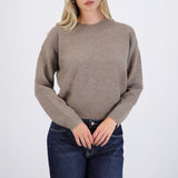 Suéter cuello redondo textura suave