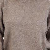Suéter cuello redondo textura suave
