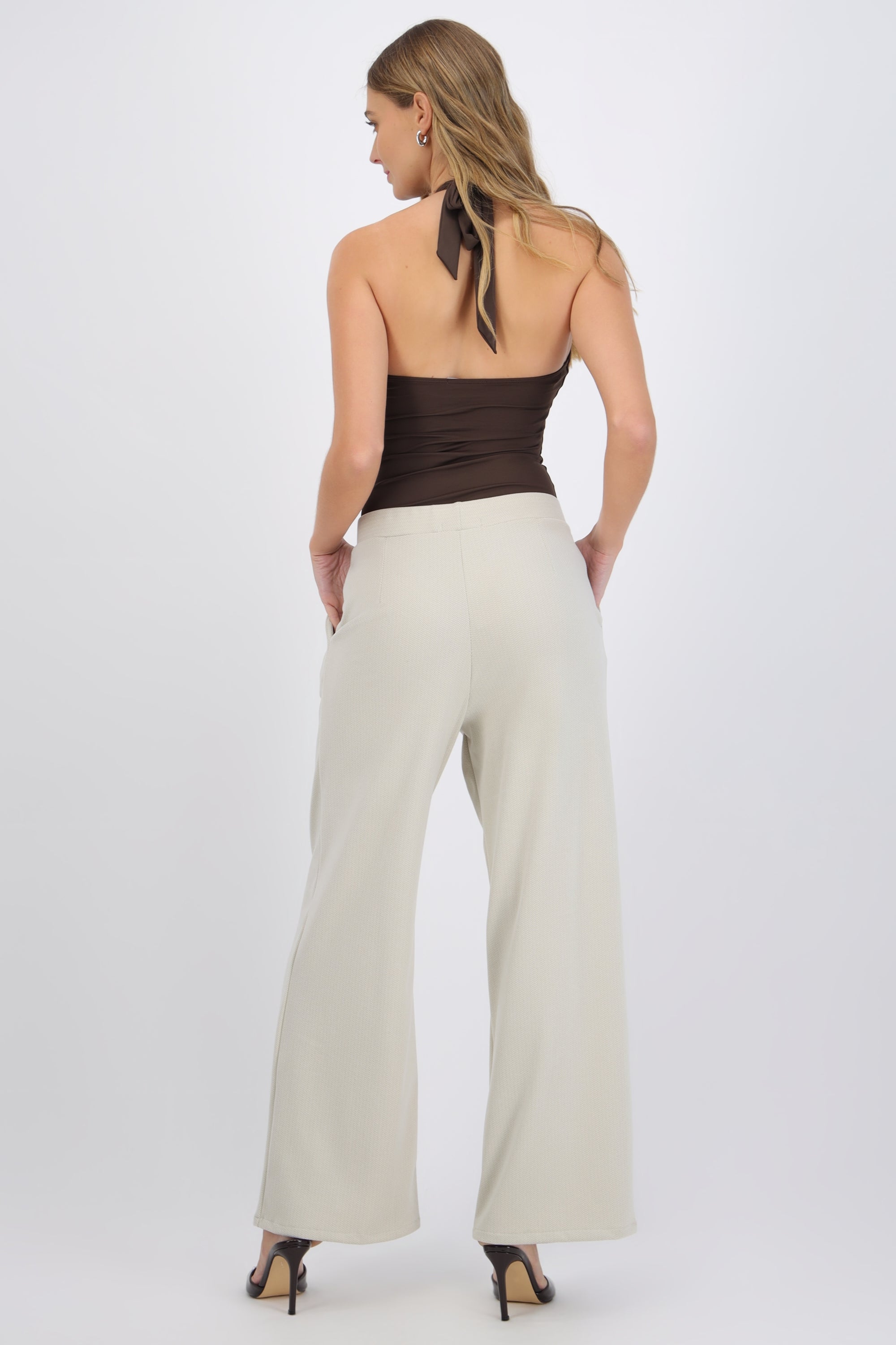 Pantalón pinzas amplio