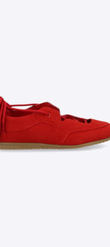 Tenis flat agujeta cruzada