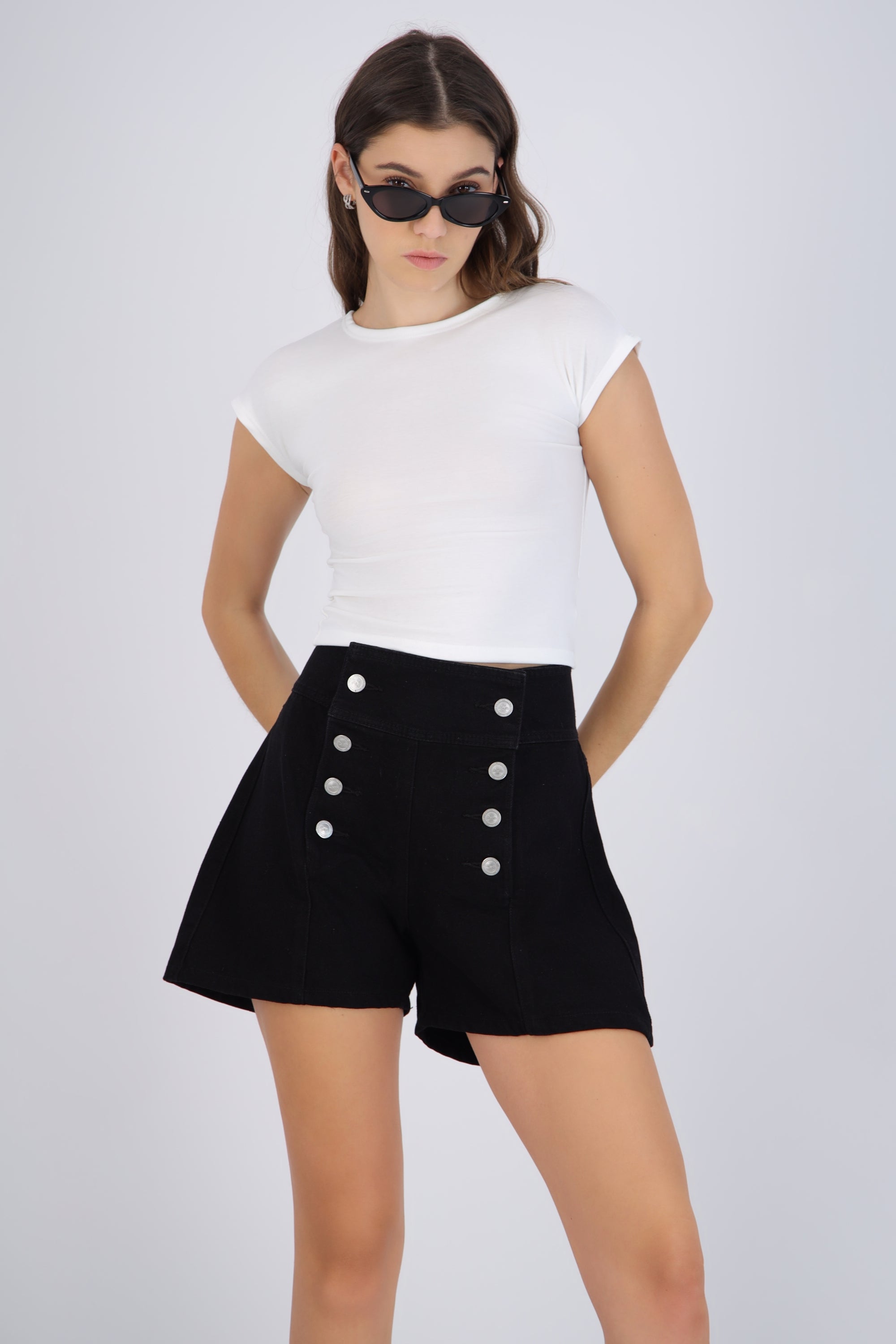 Top liso crop manga corta