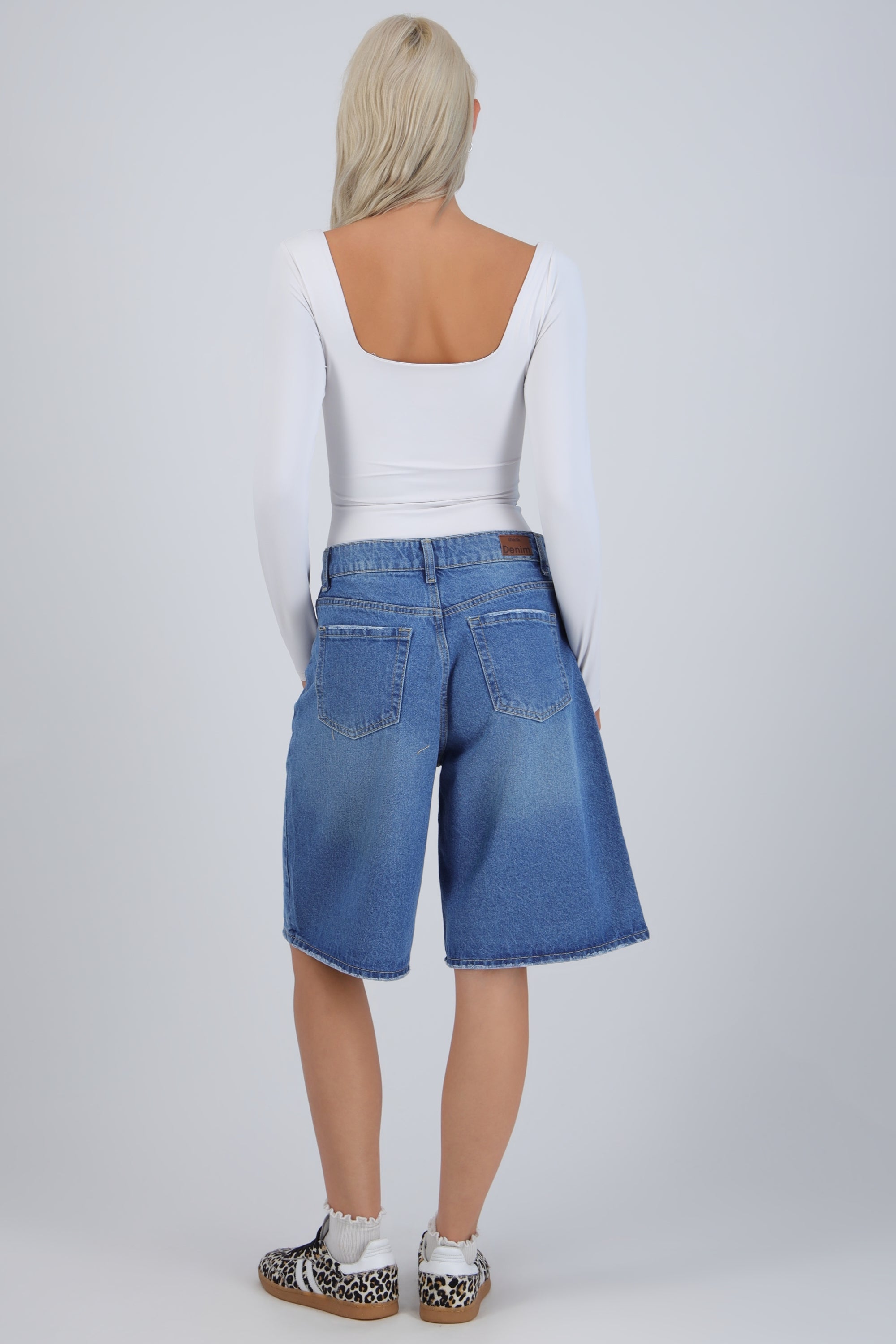 Denim jorts básicos