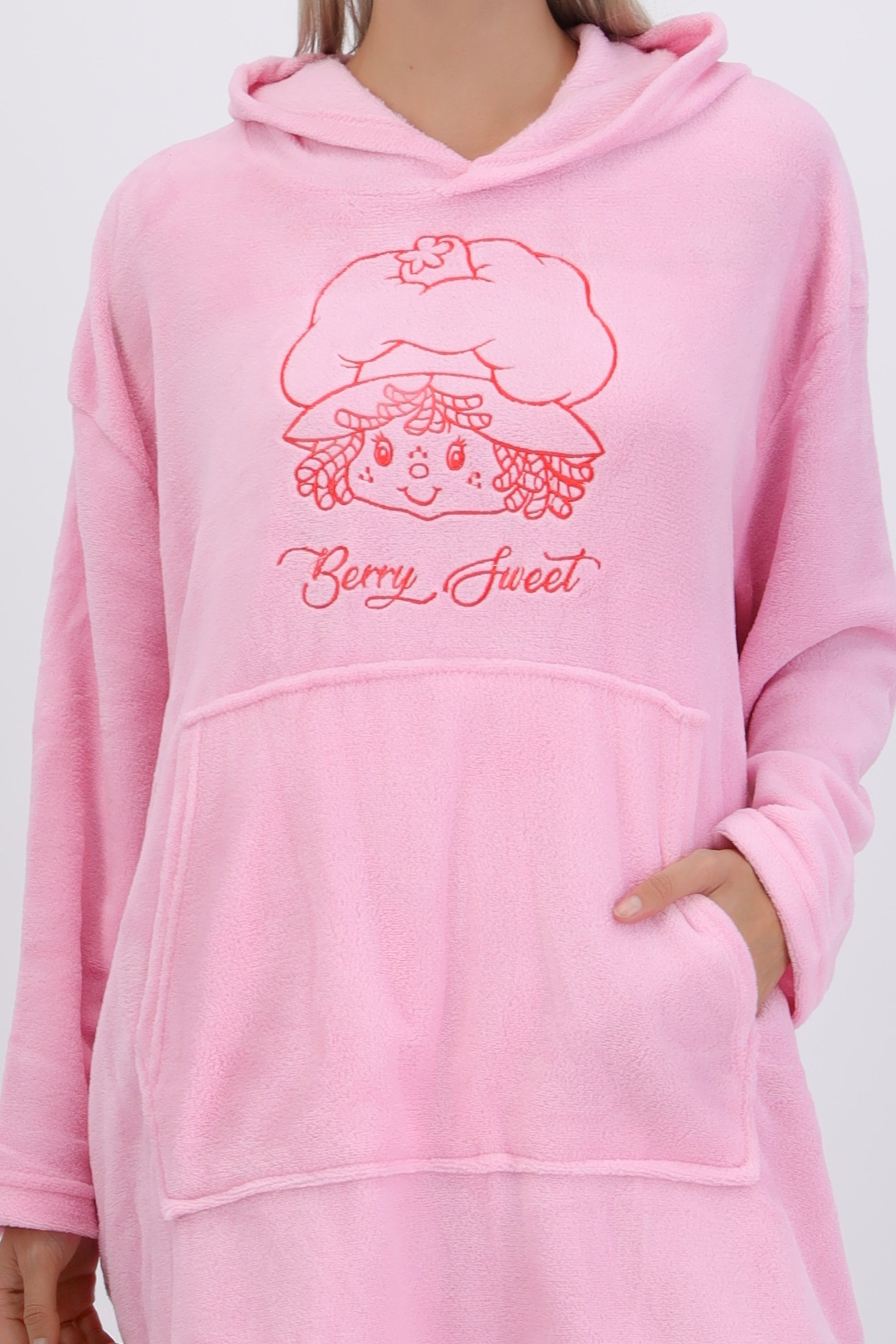 Maxi sudader cozy bordada rosita fresita