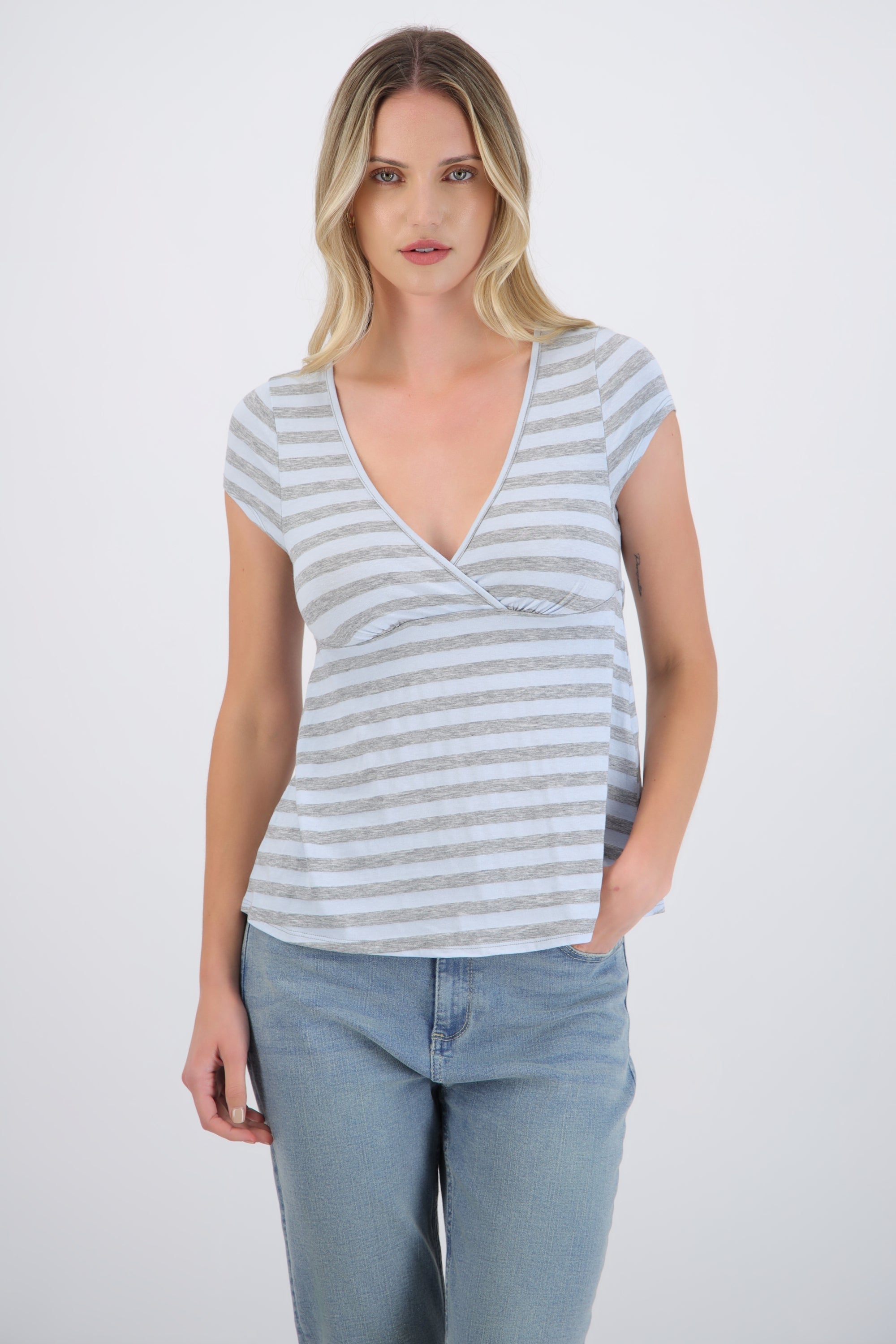 Top rayas escote v