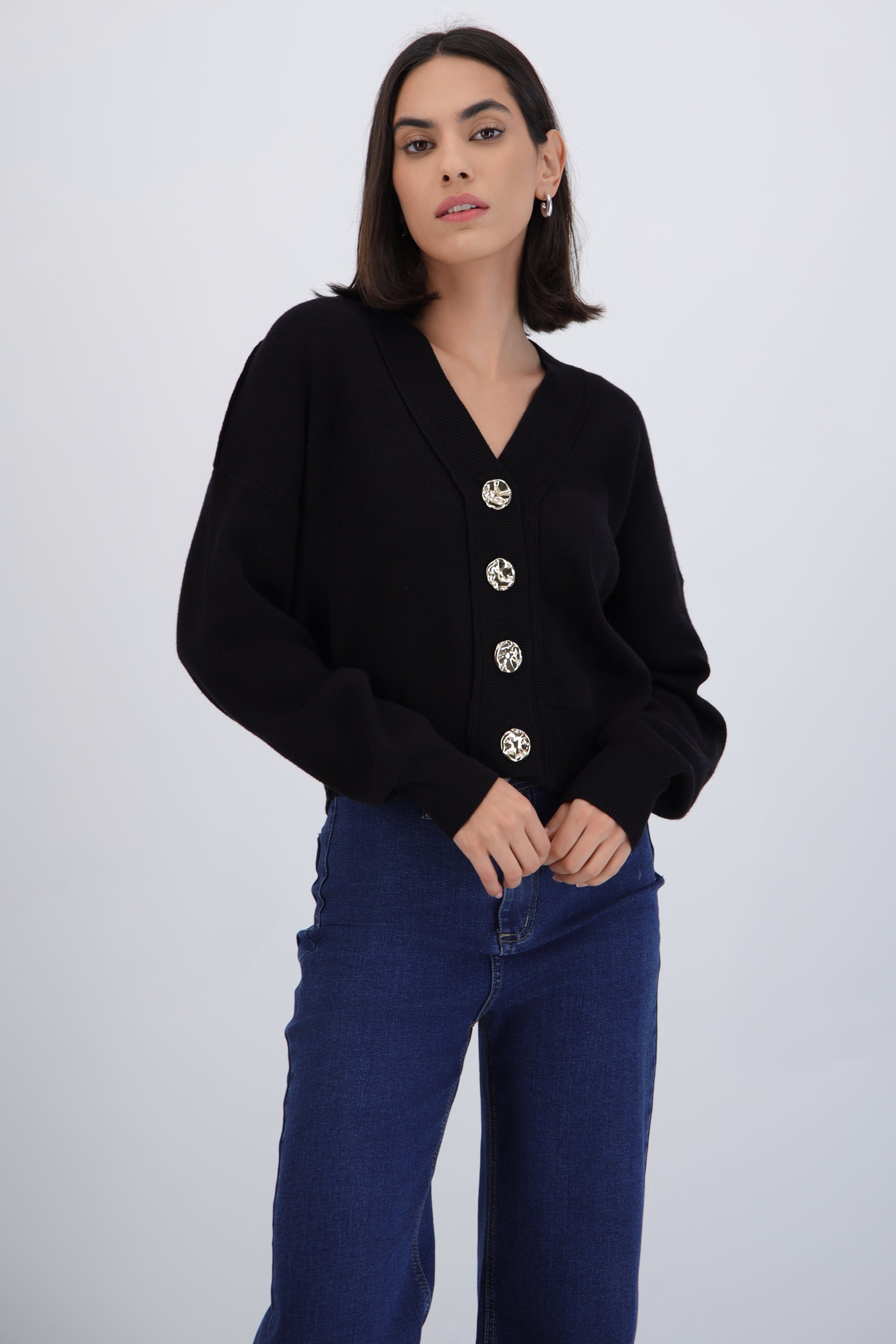 Cardigan cuello v detalle botones