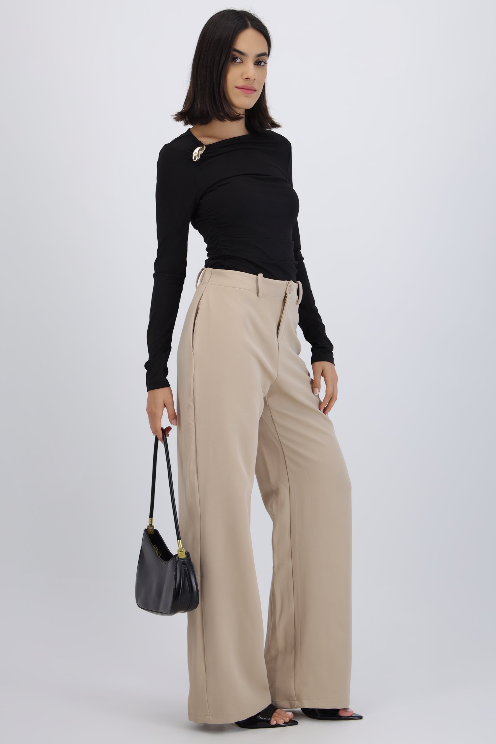 Pantalón recto tiro alto
