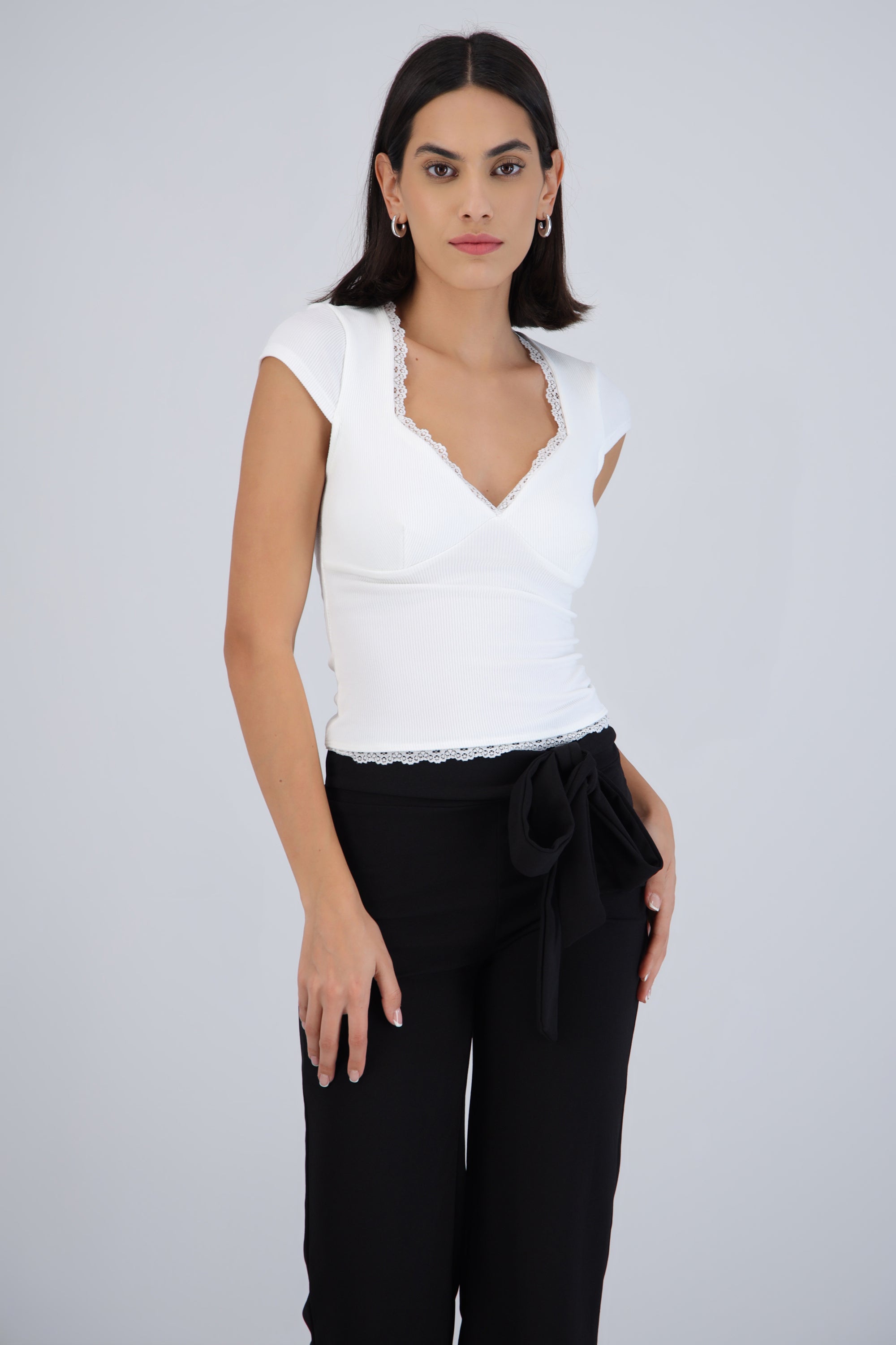Top canga corta detalle escote
