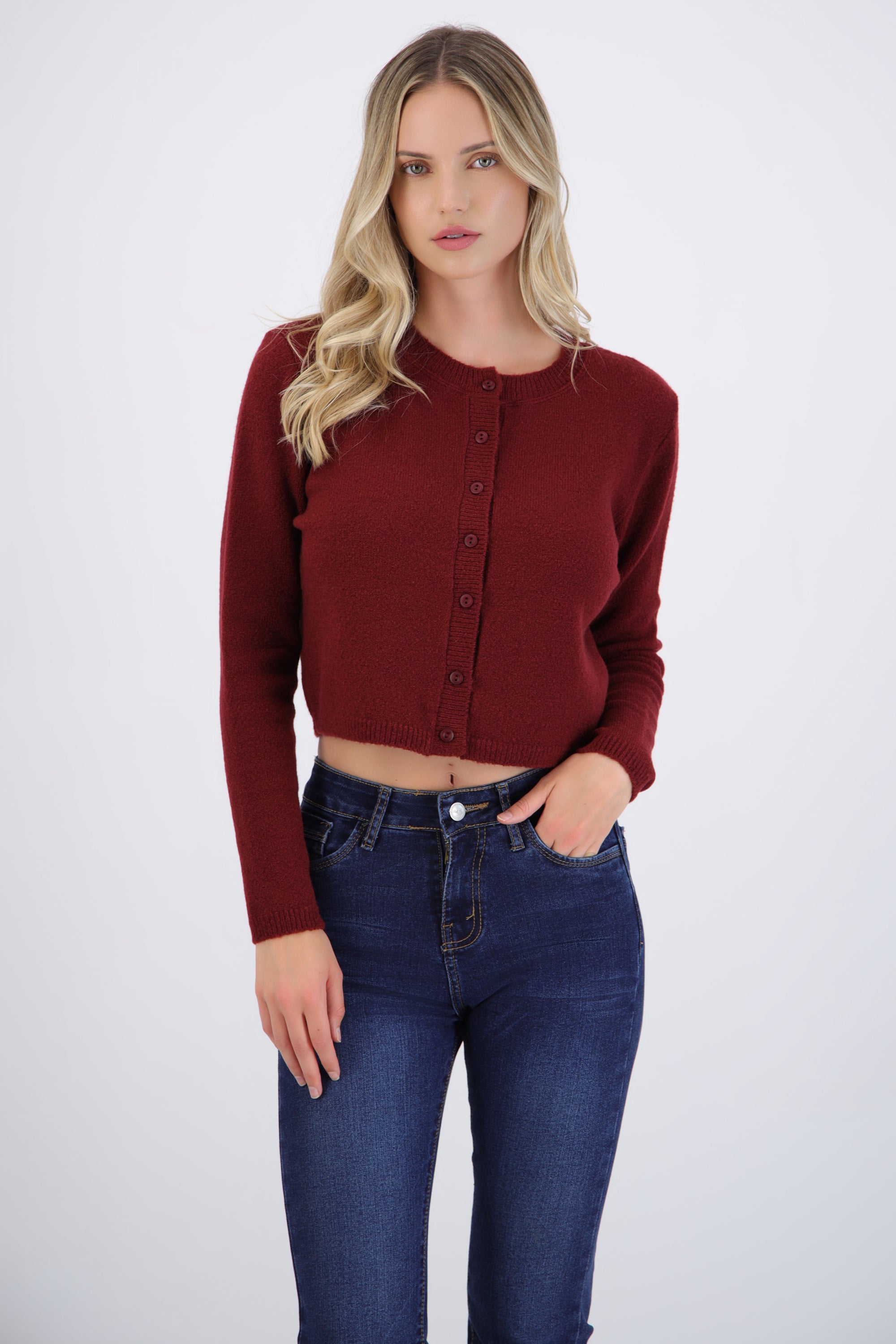 Carigan cuello redondo textura suave