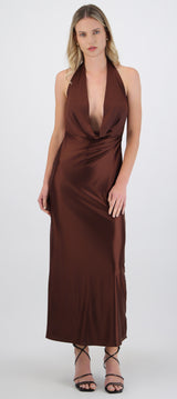 Vestido maxi escote cascada profundo
