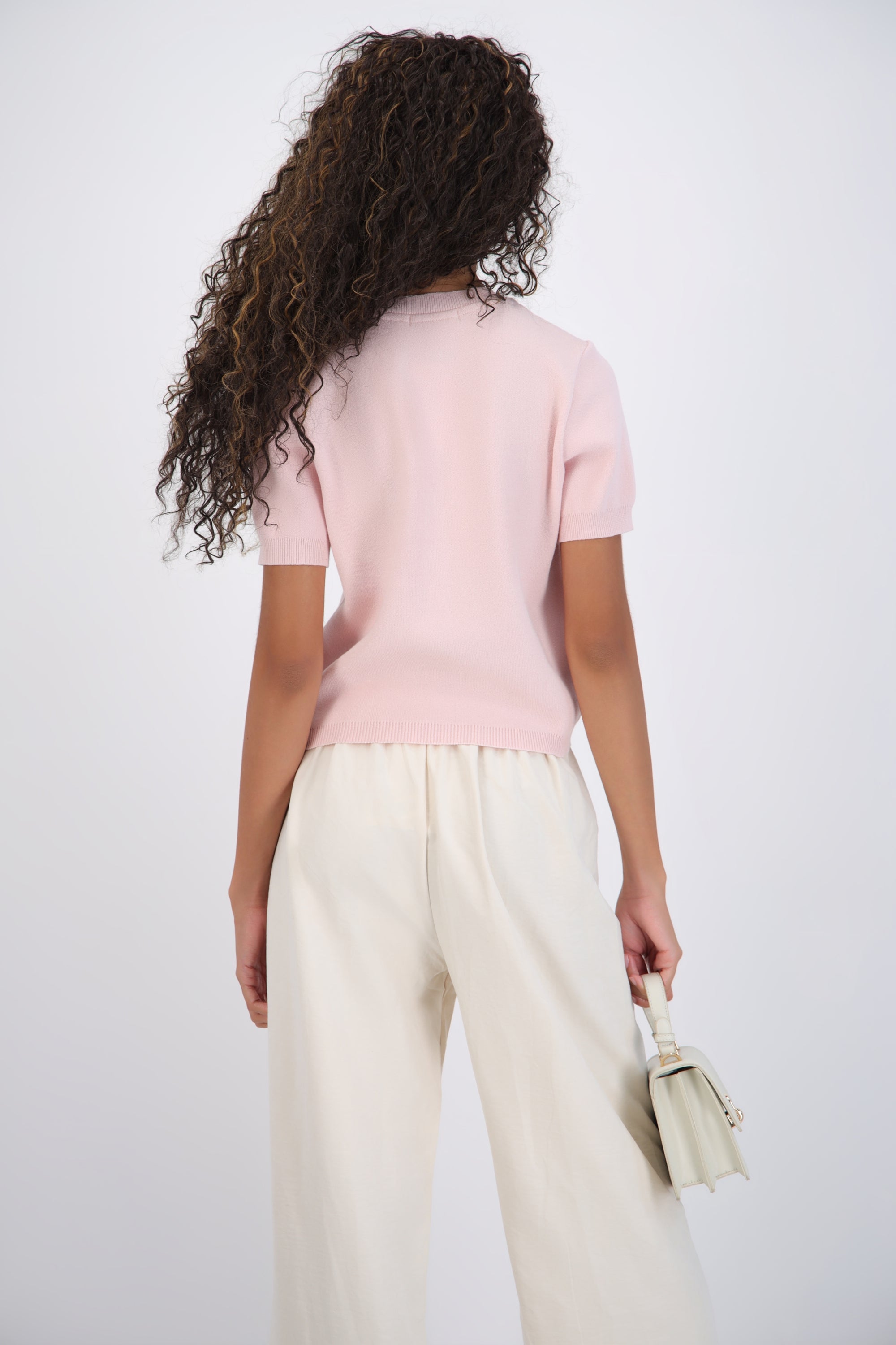 Top cuello redondo detalle botones