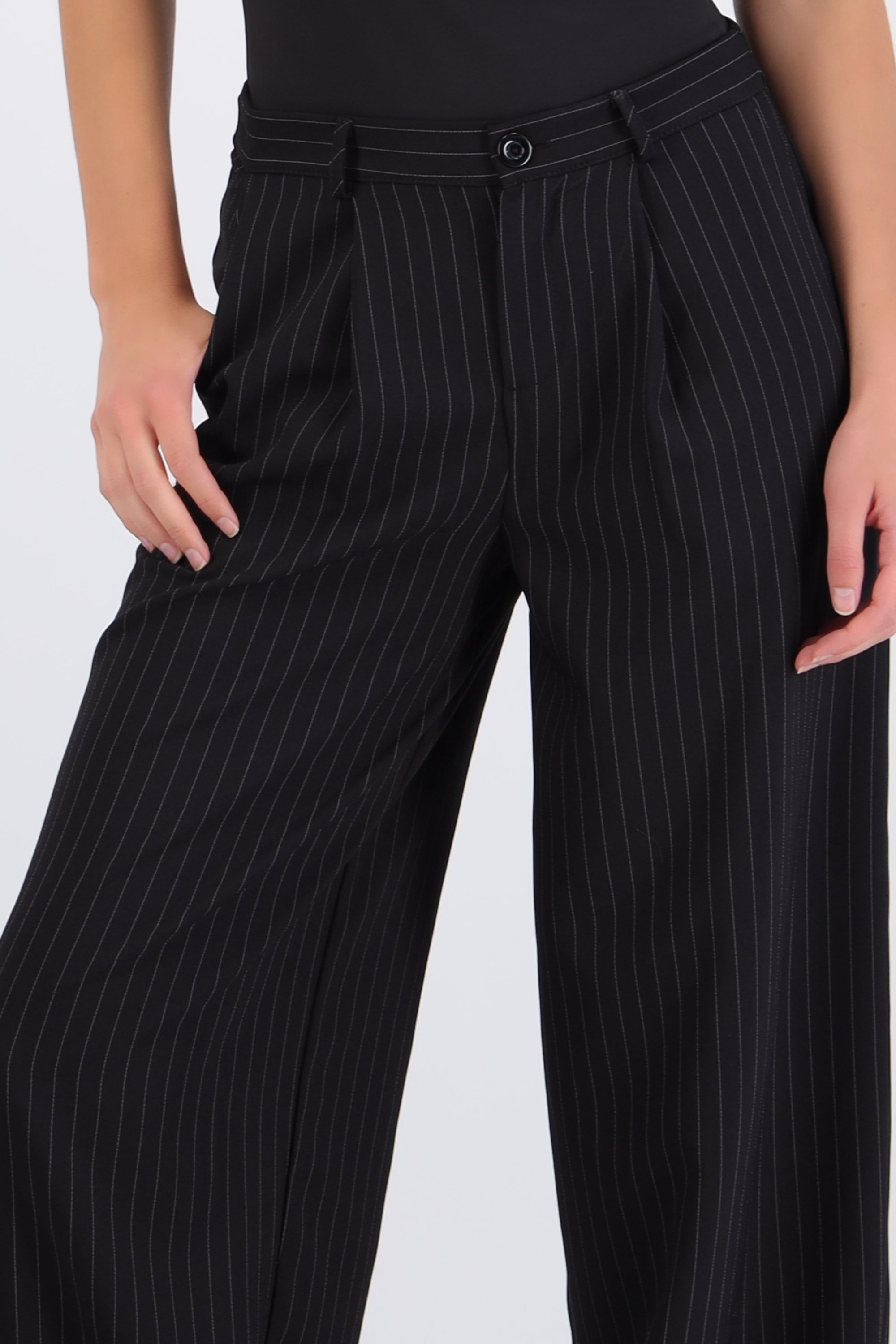 Pantalón globo rayas