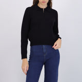 Suéter cuello polo brillos