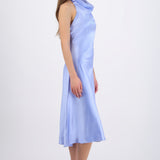 Vestido satinado cascada