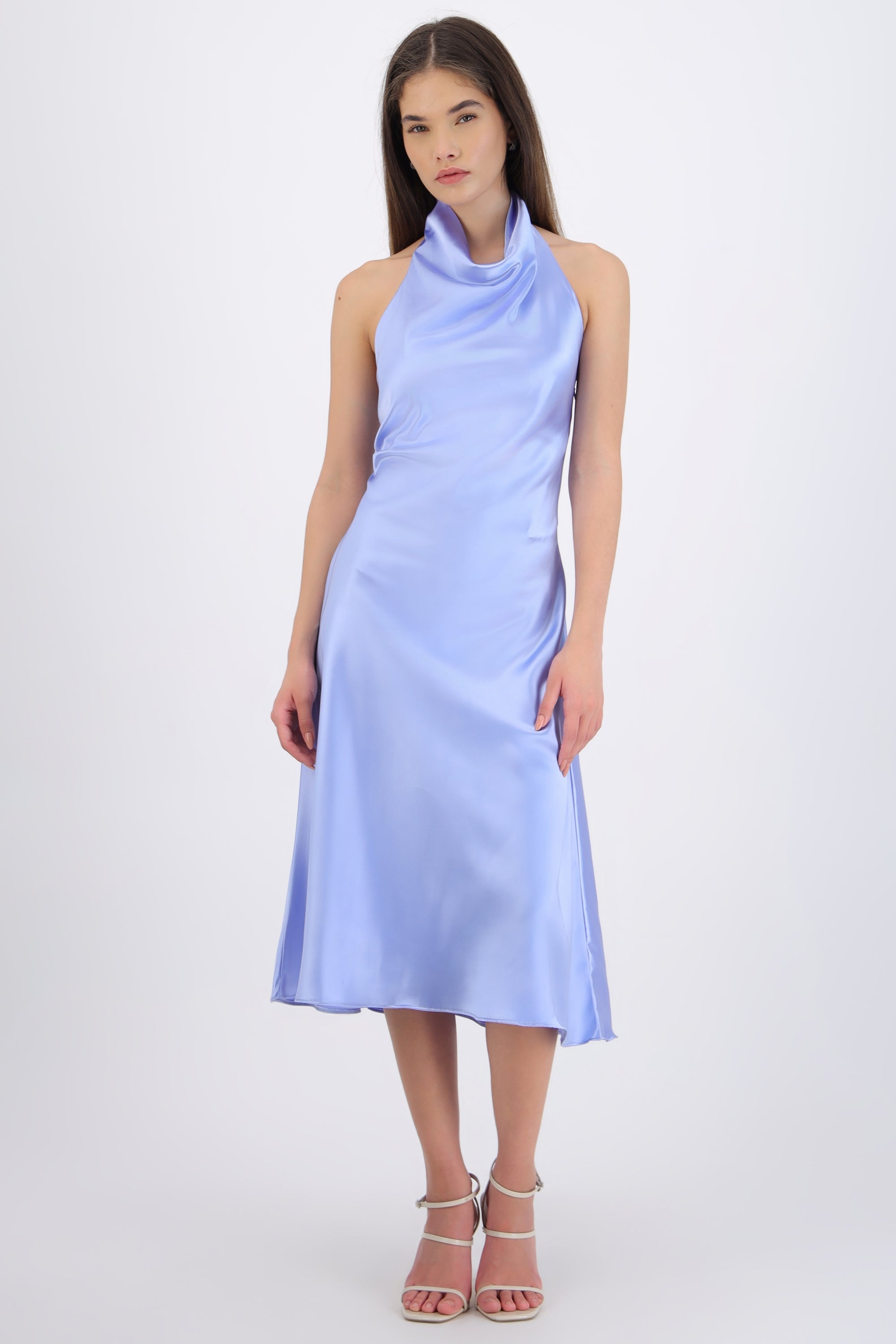 Vestido satinado cascada