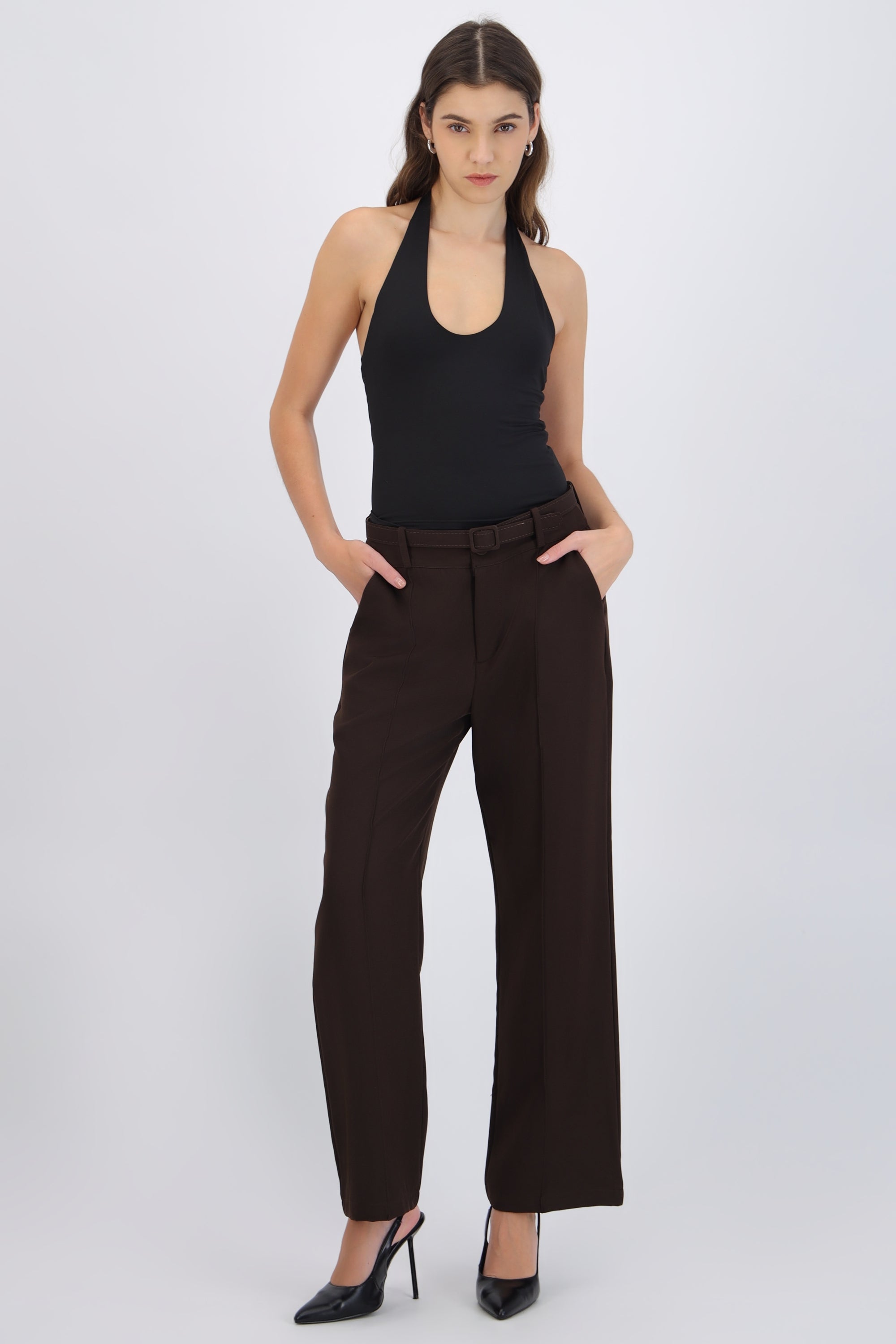 Pantalón liso cinturón
