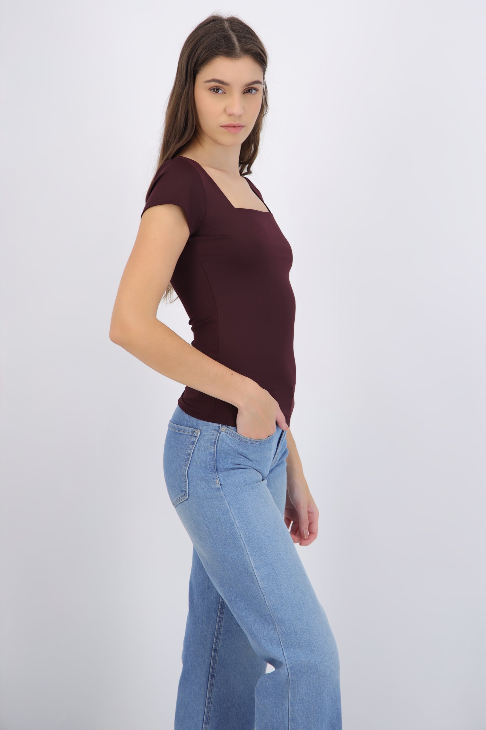 Top escote cuadrado largo