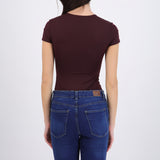Body escote scoop manga corta