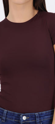 Body escote scoop manga corta