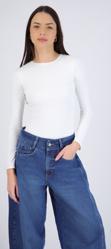 Body escote scoop manga larga