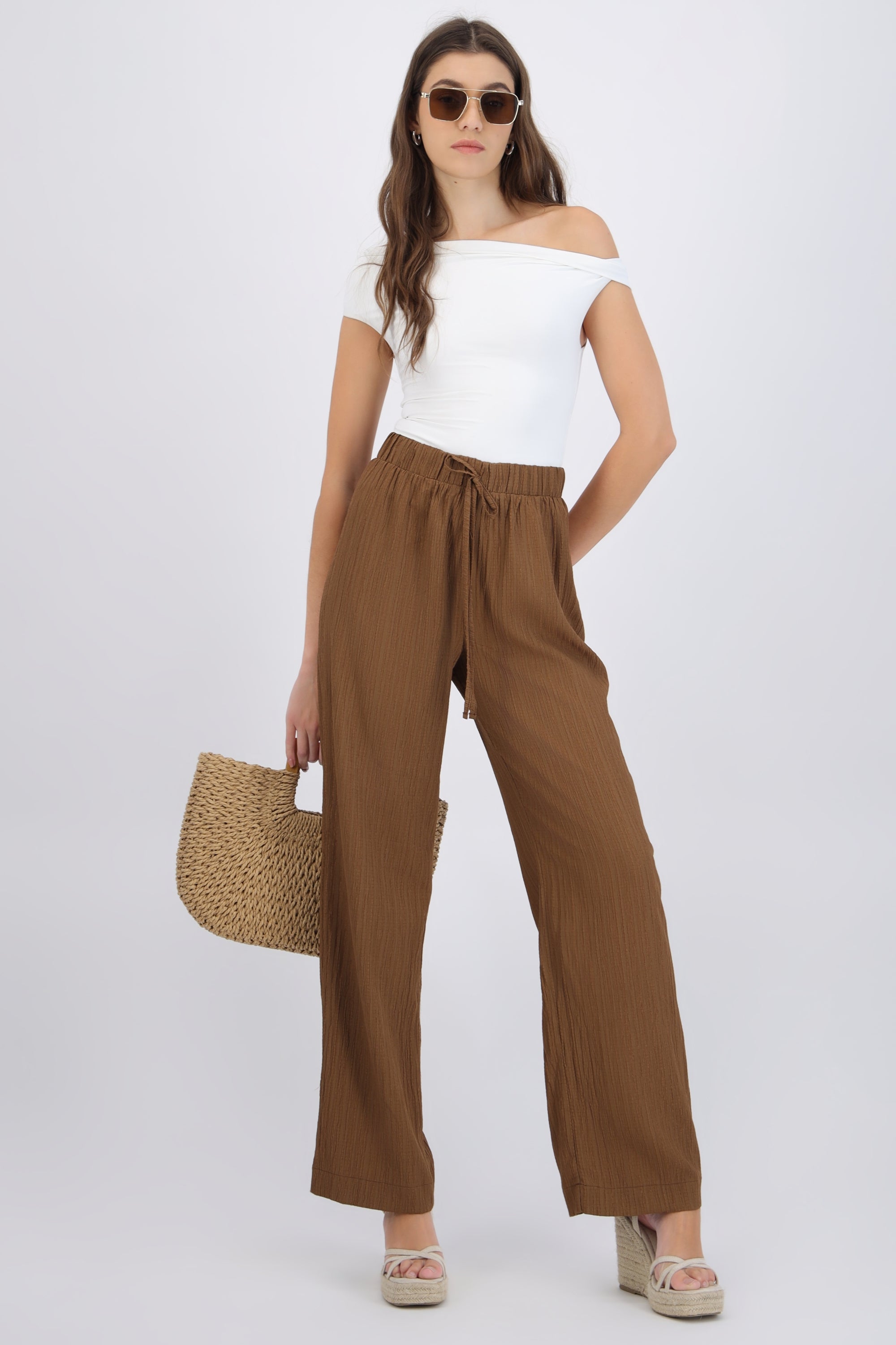 Pantalón con textura wide leg