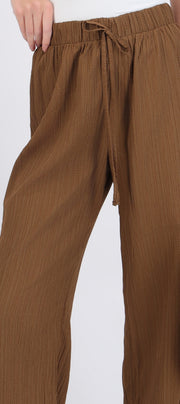 Pantalón con textura wide leg