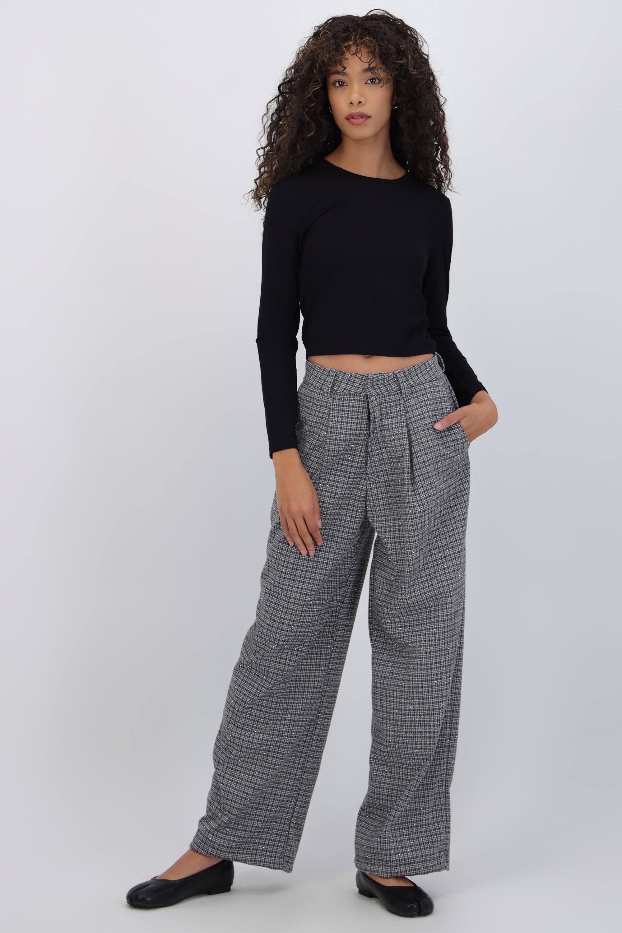 Pantalón suave detalle brillos
