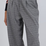 Pantalón suave detalle brillos
