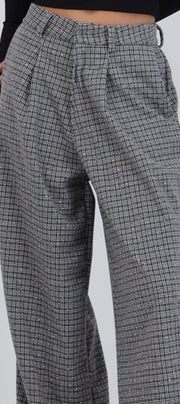 Pantalón suave detalle brillos