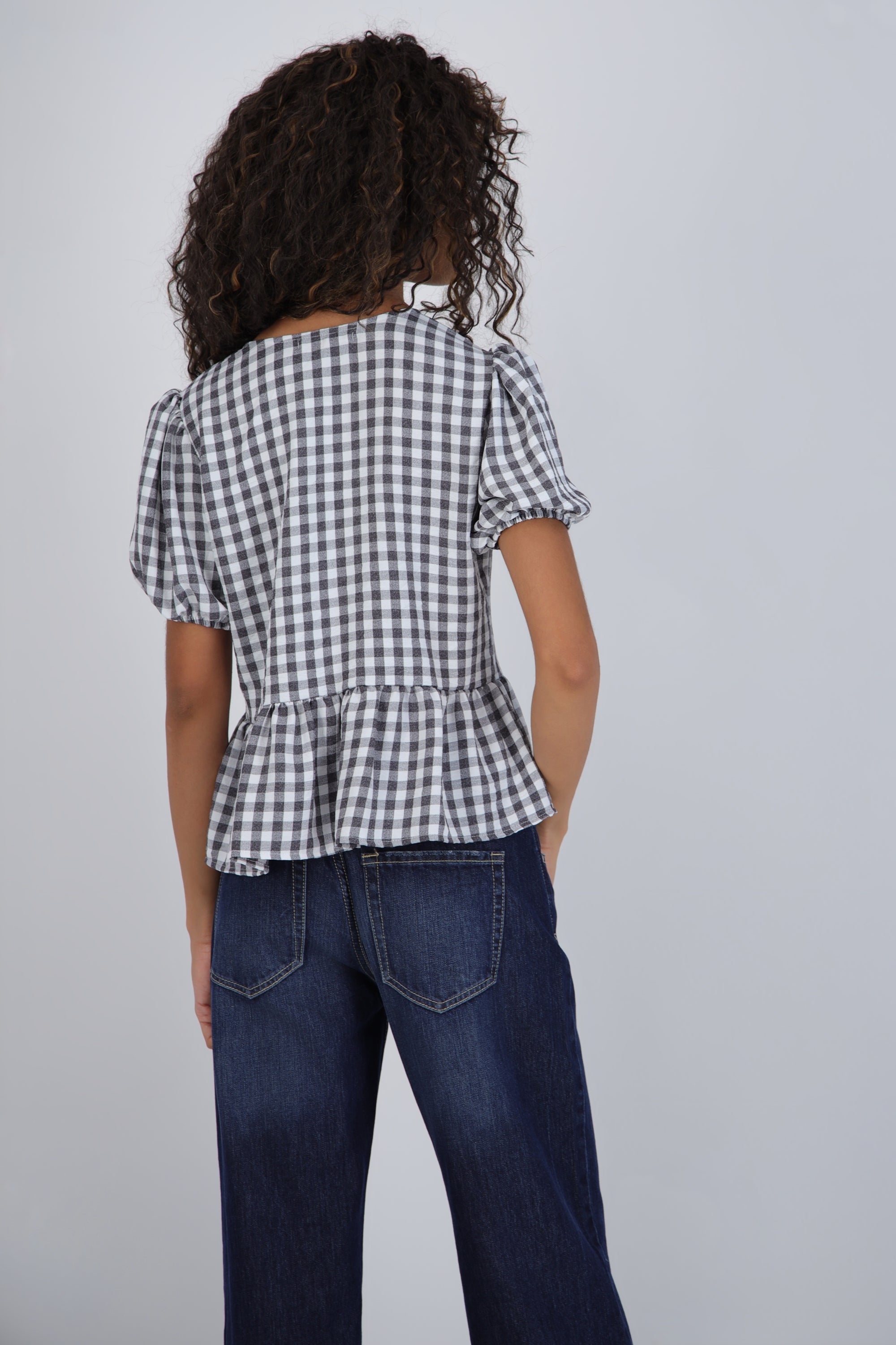 Blusa manga corta cuadros detalle moños