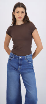 Playera cuello redondo manga corta