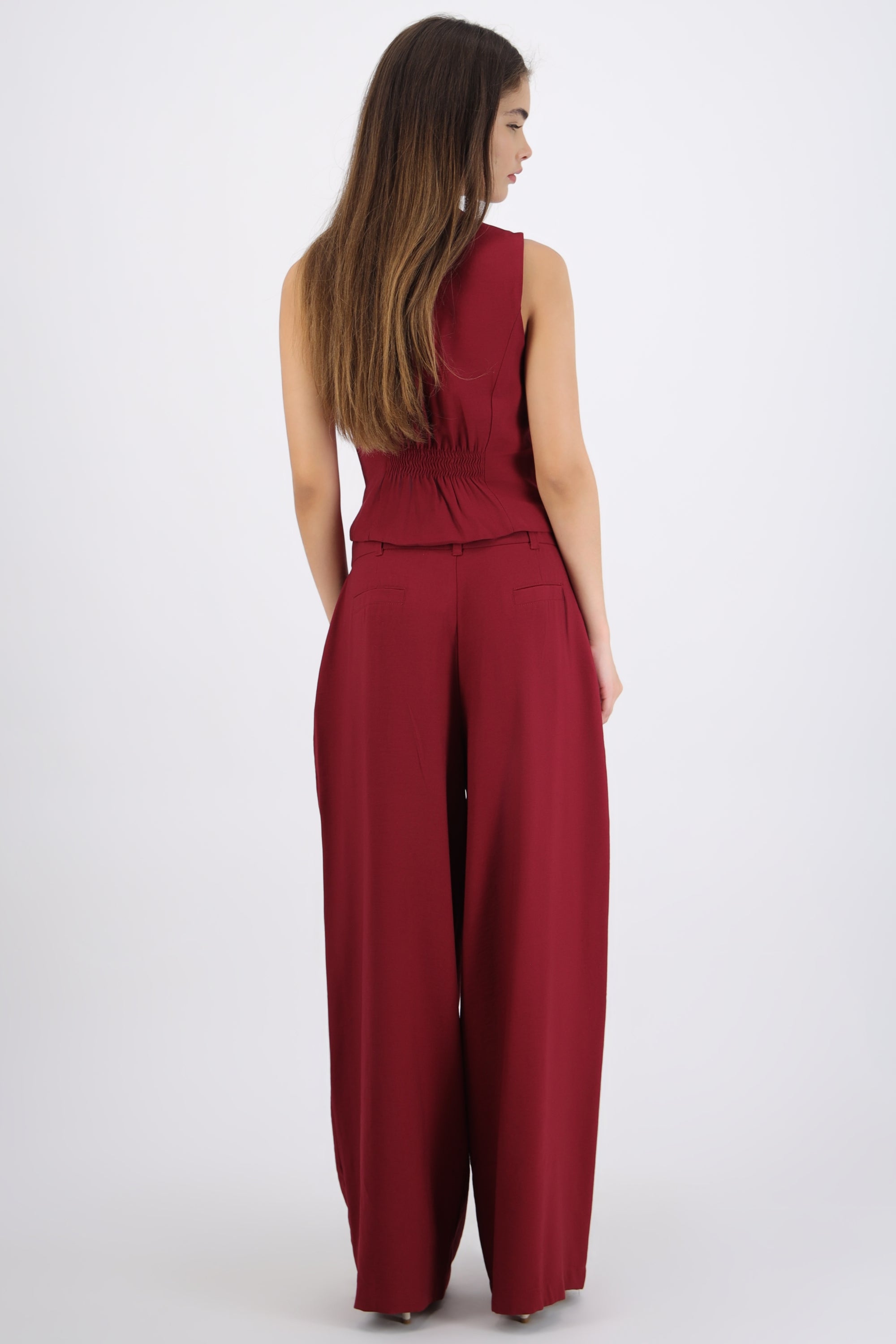 Pantalón amplio liso
