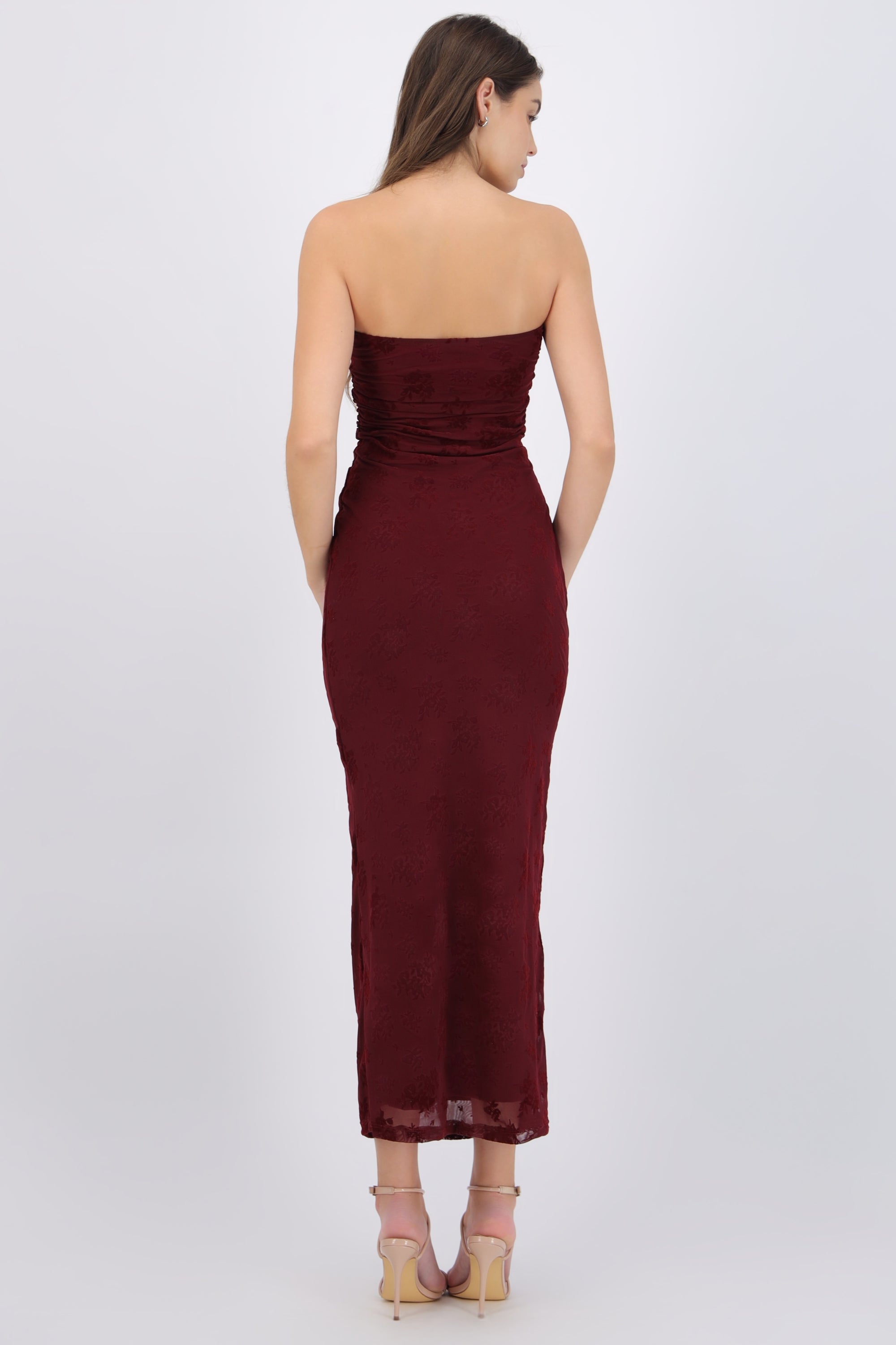 Vestido maxi detalle drapeado mesh flok
