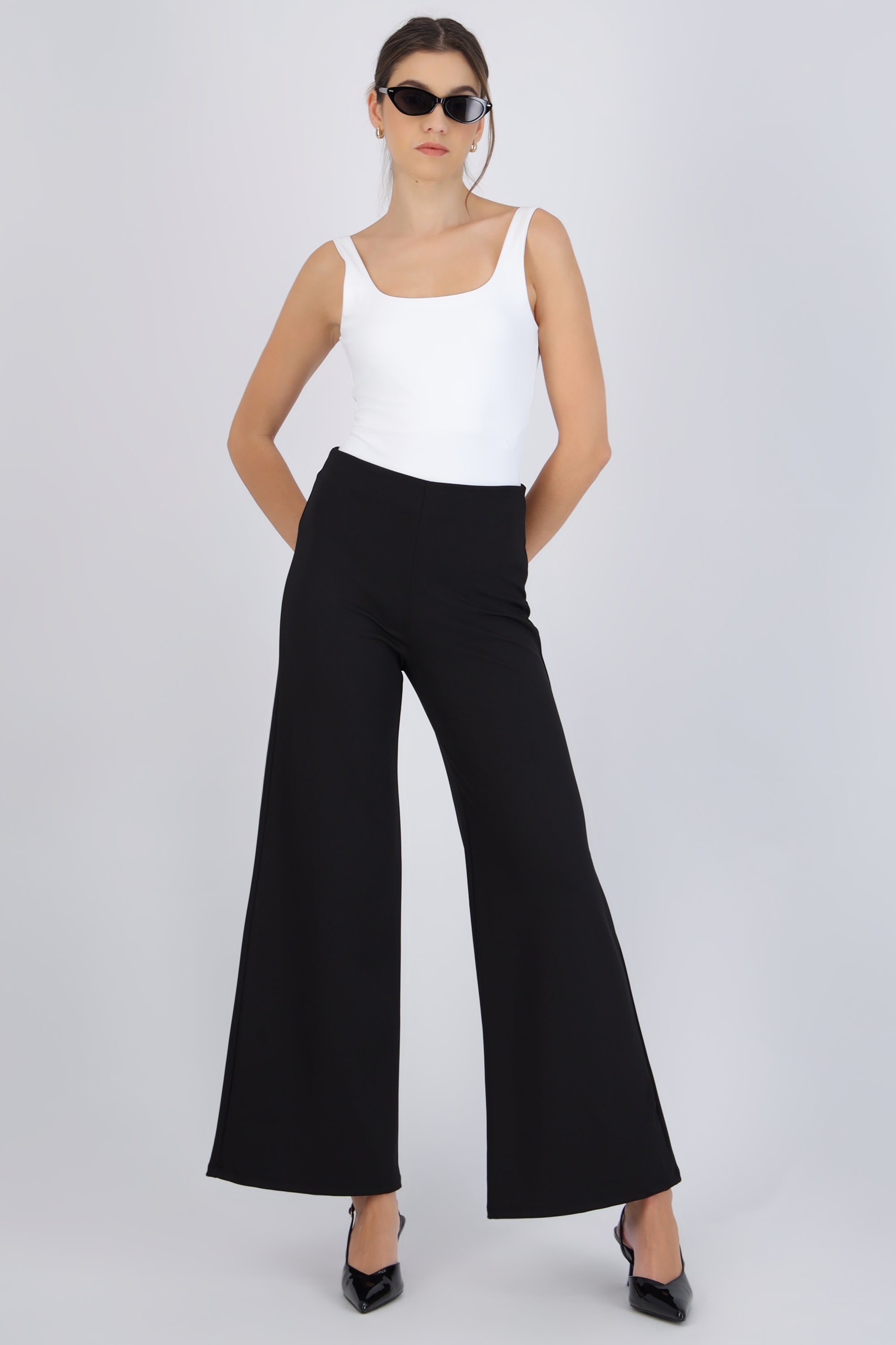 Pantalon recto básico