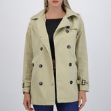 TRench con botones detalle lineas