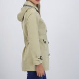 TRench con botones detalle lineas