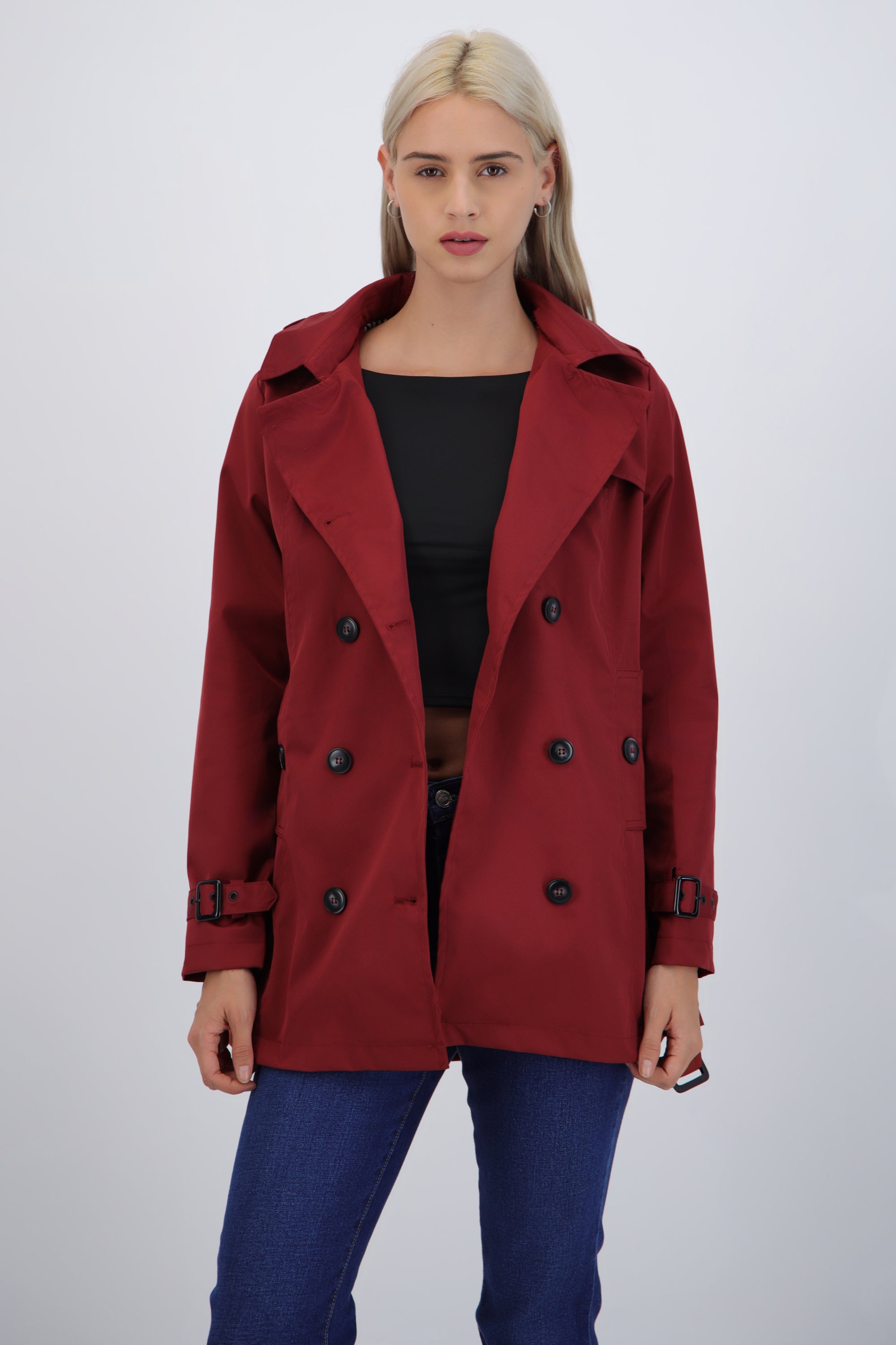 TRench con botones detalle lineas