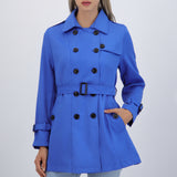 Trench con botones lisa