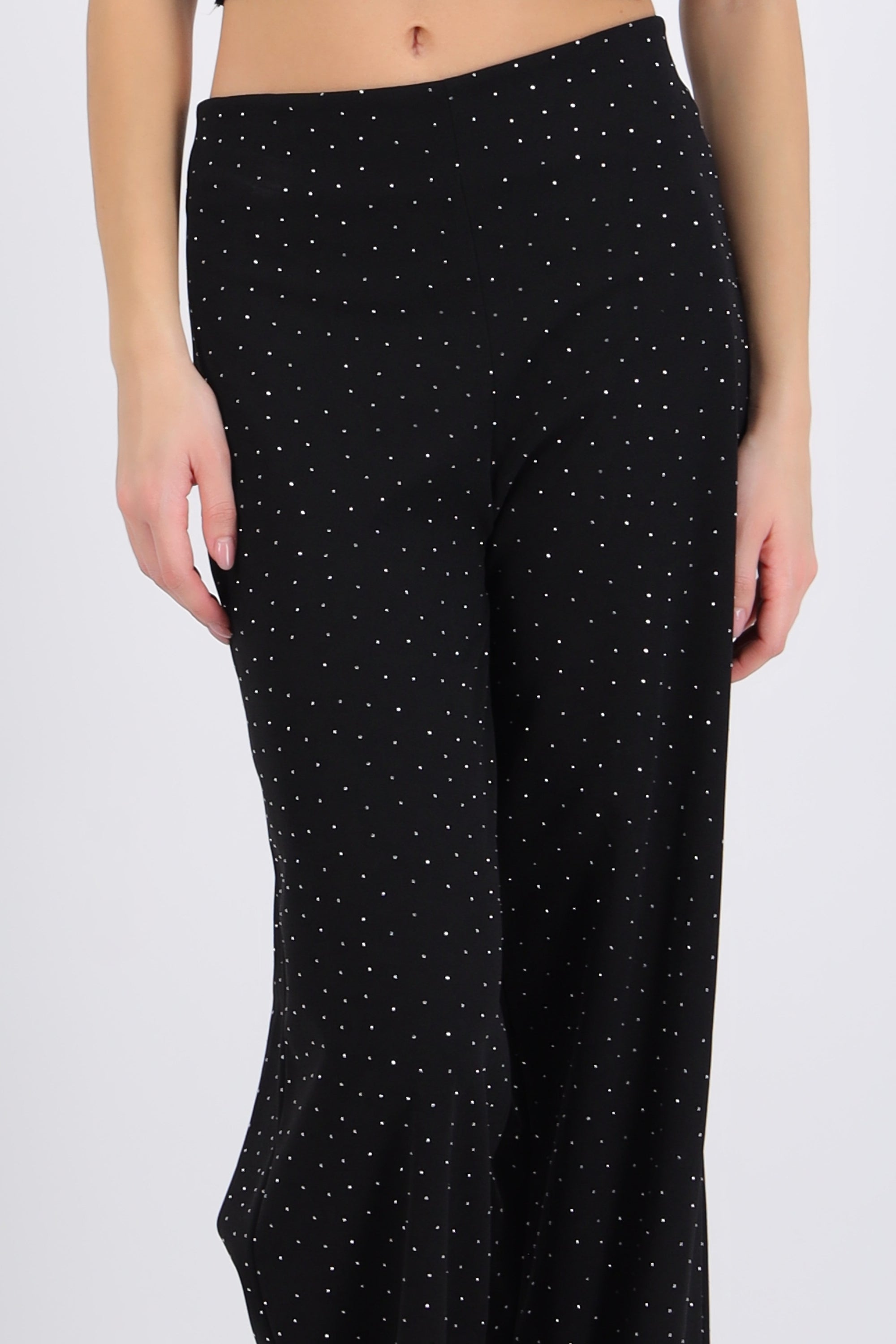 Pantalón detalle brillos