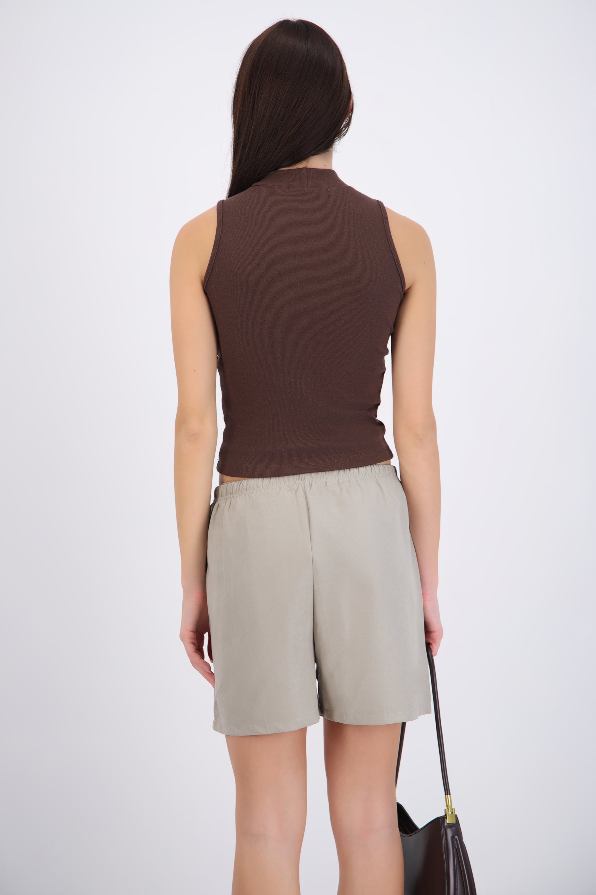 Top cuello alto basico