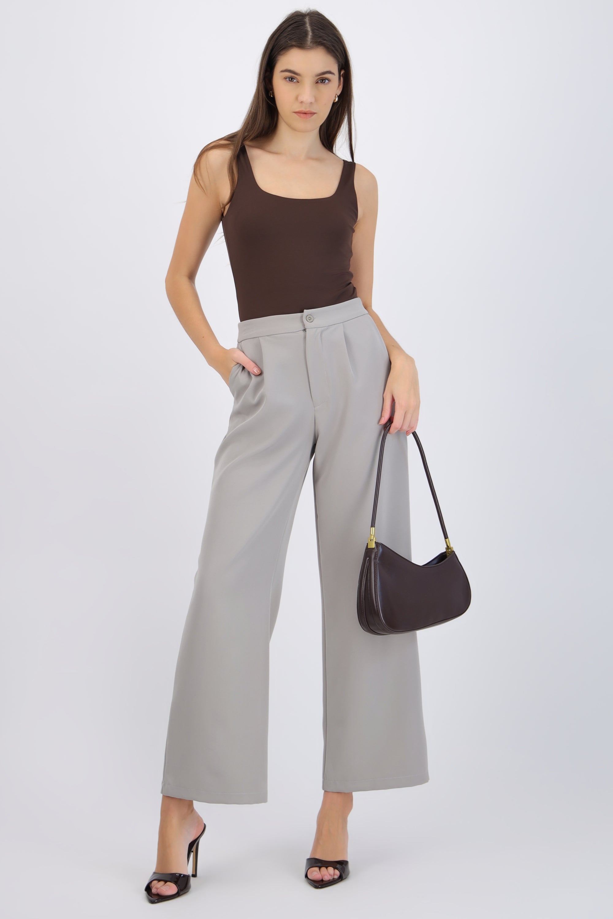 Pantalón wide leg básico