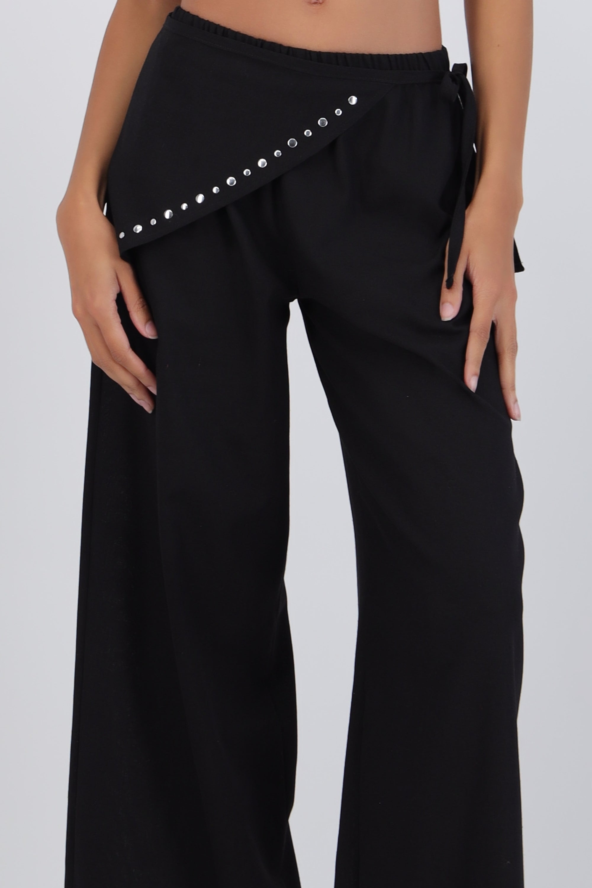 Pantalon pareo estoperoles