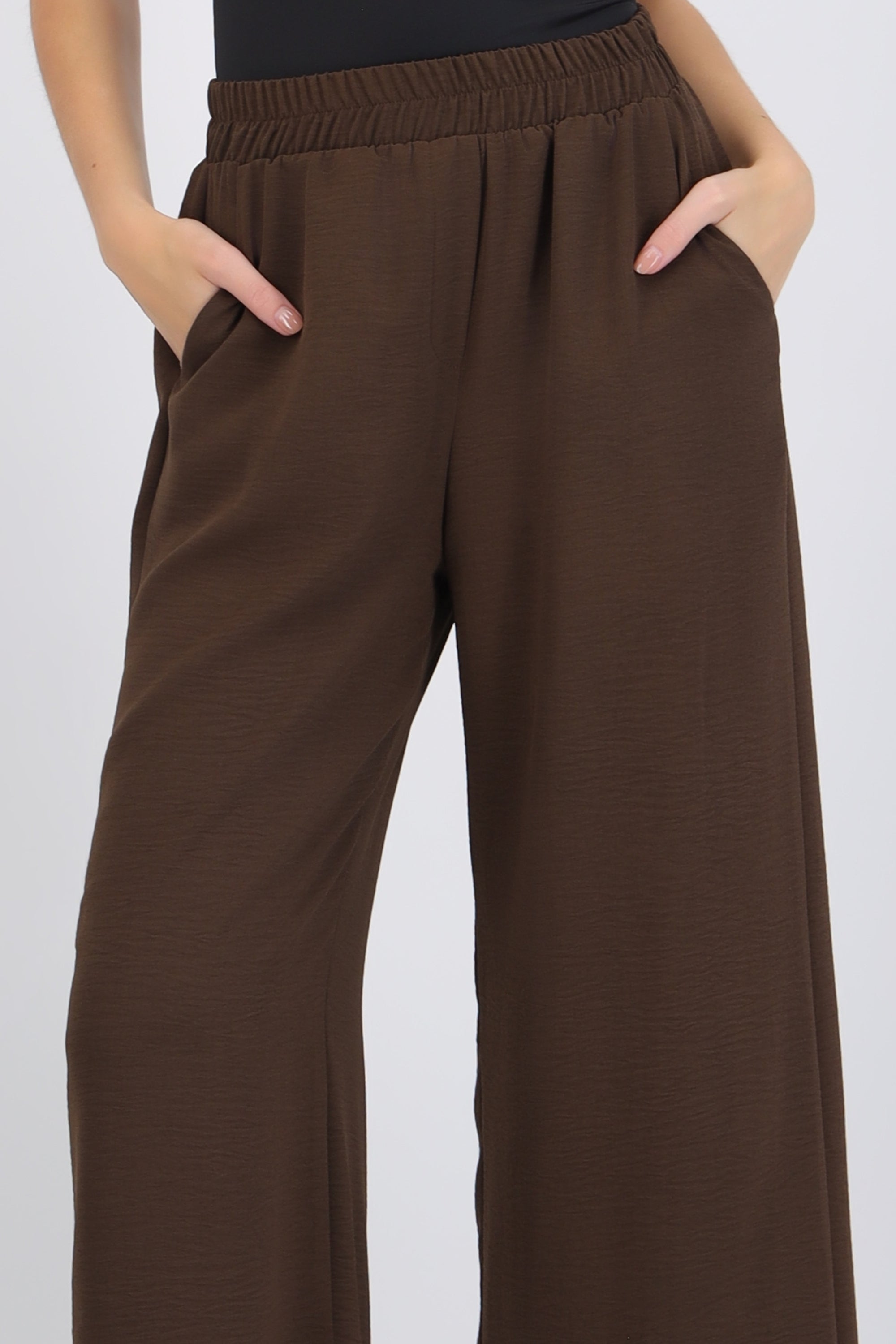 Pantalón básico pretina elastica