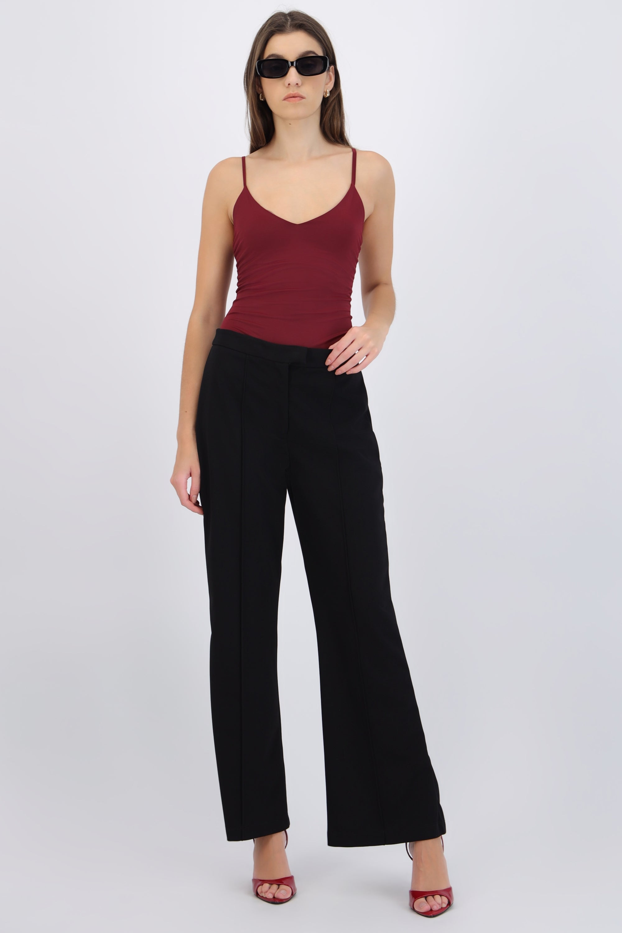 Pantalón básico flare