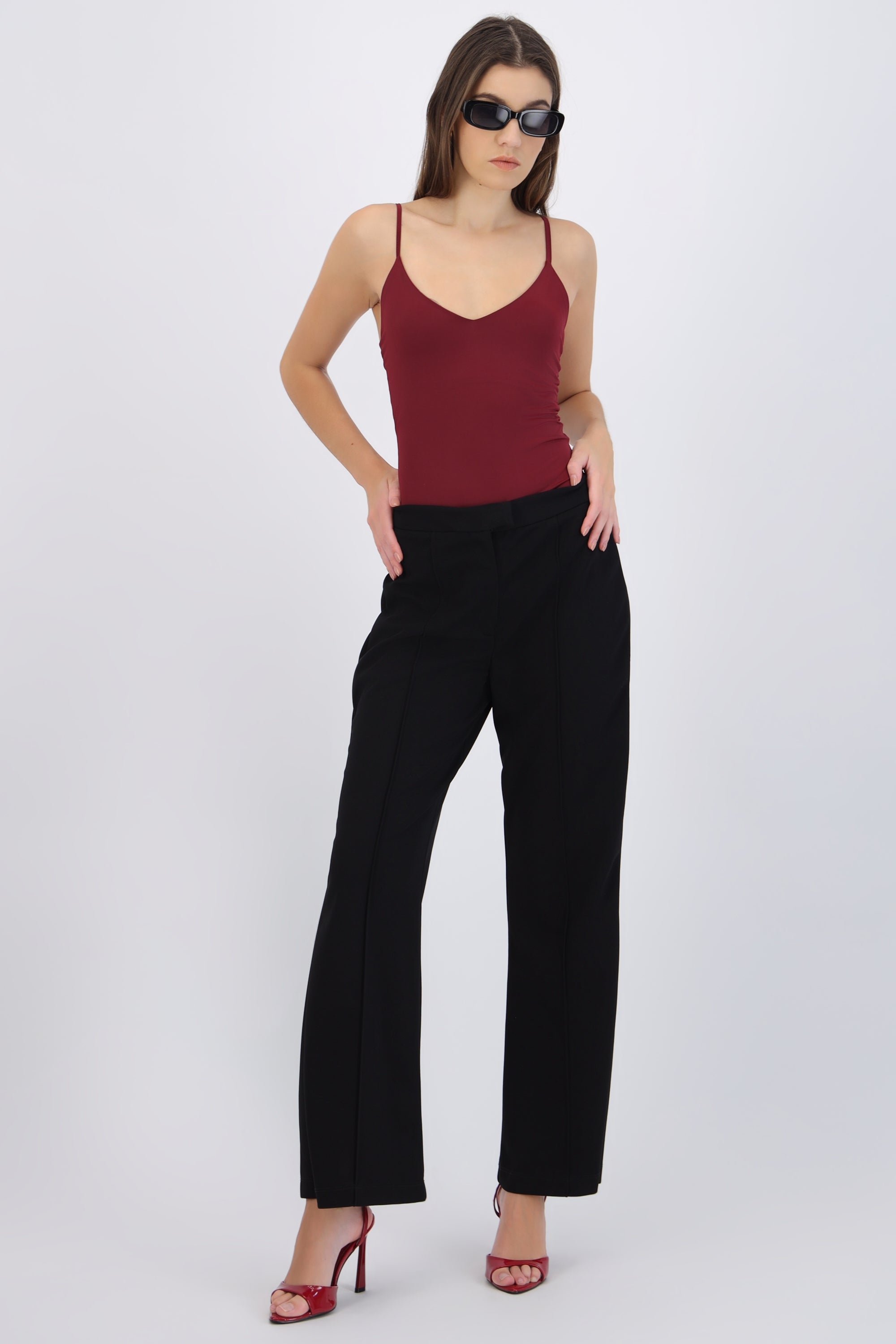 Pantalón básico flare