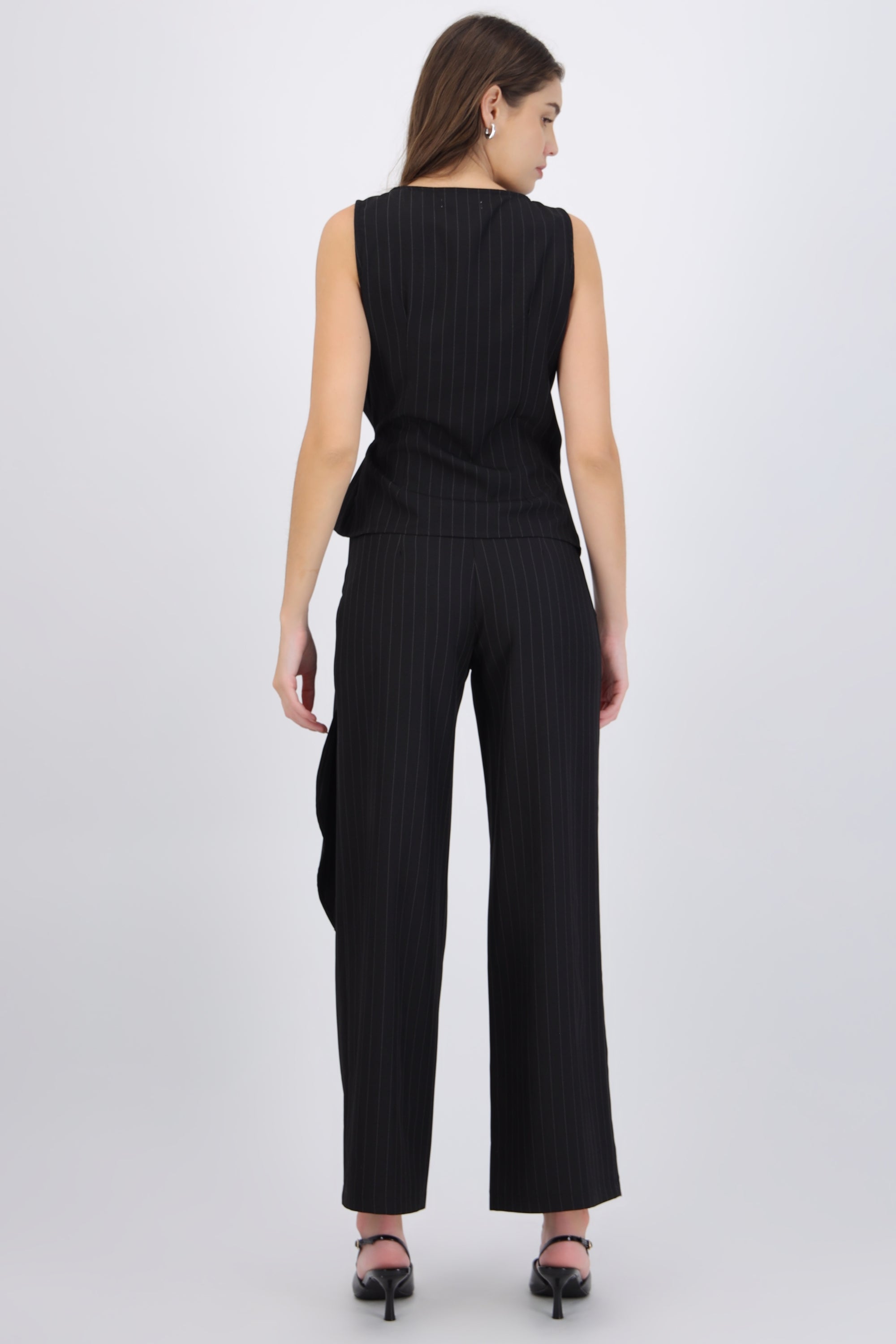 Pantalón wide leg detalle pañuelo
