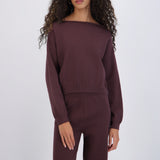 Sueter liso cuello barco