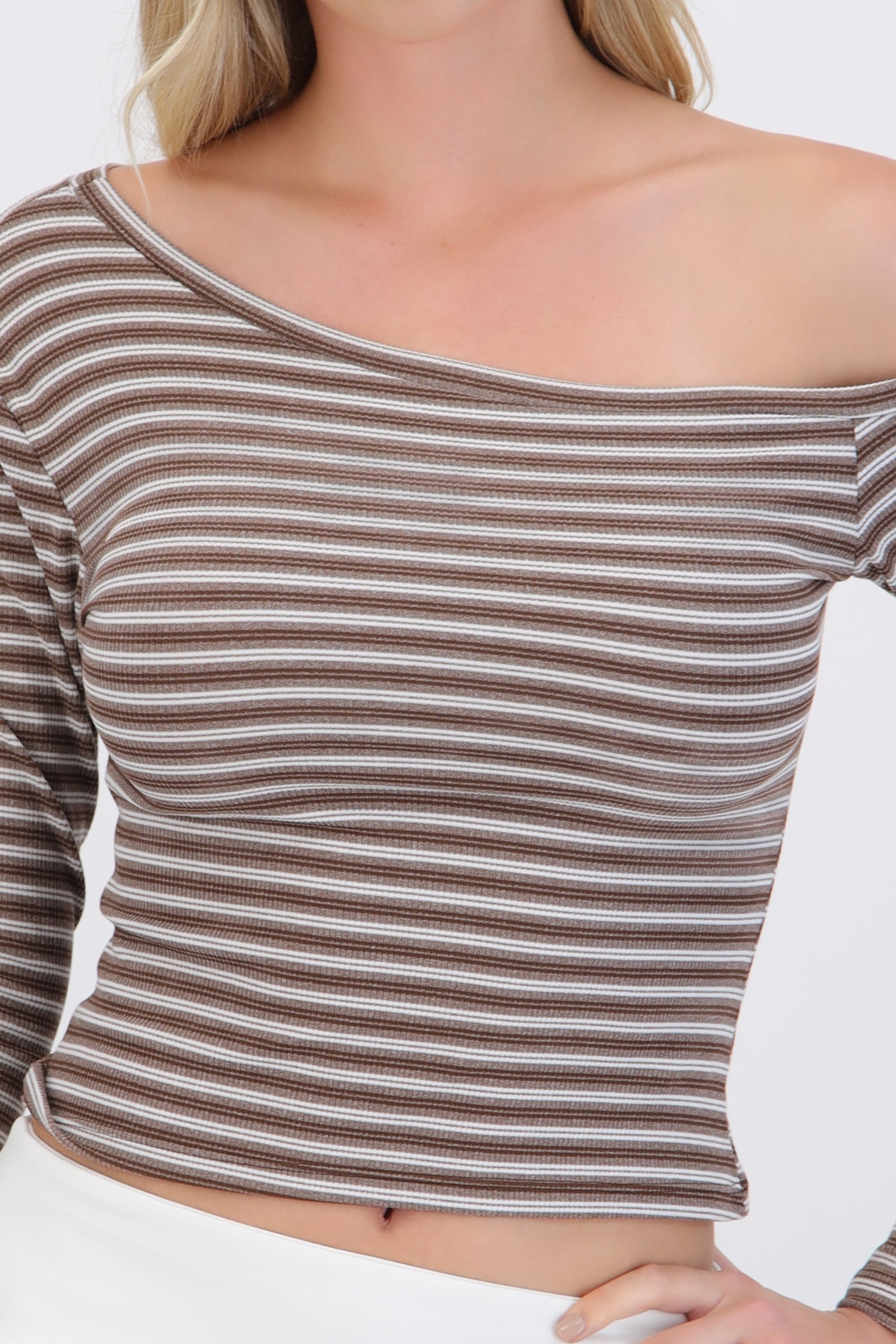 Top one shoulder de rayas