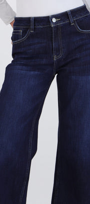 Jeans cropped dobladillo